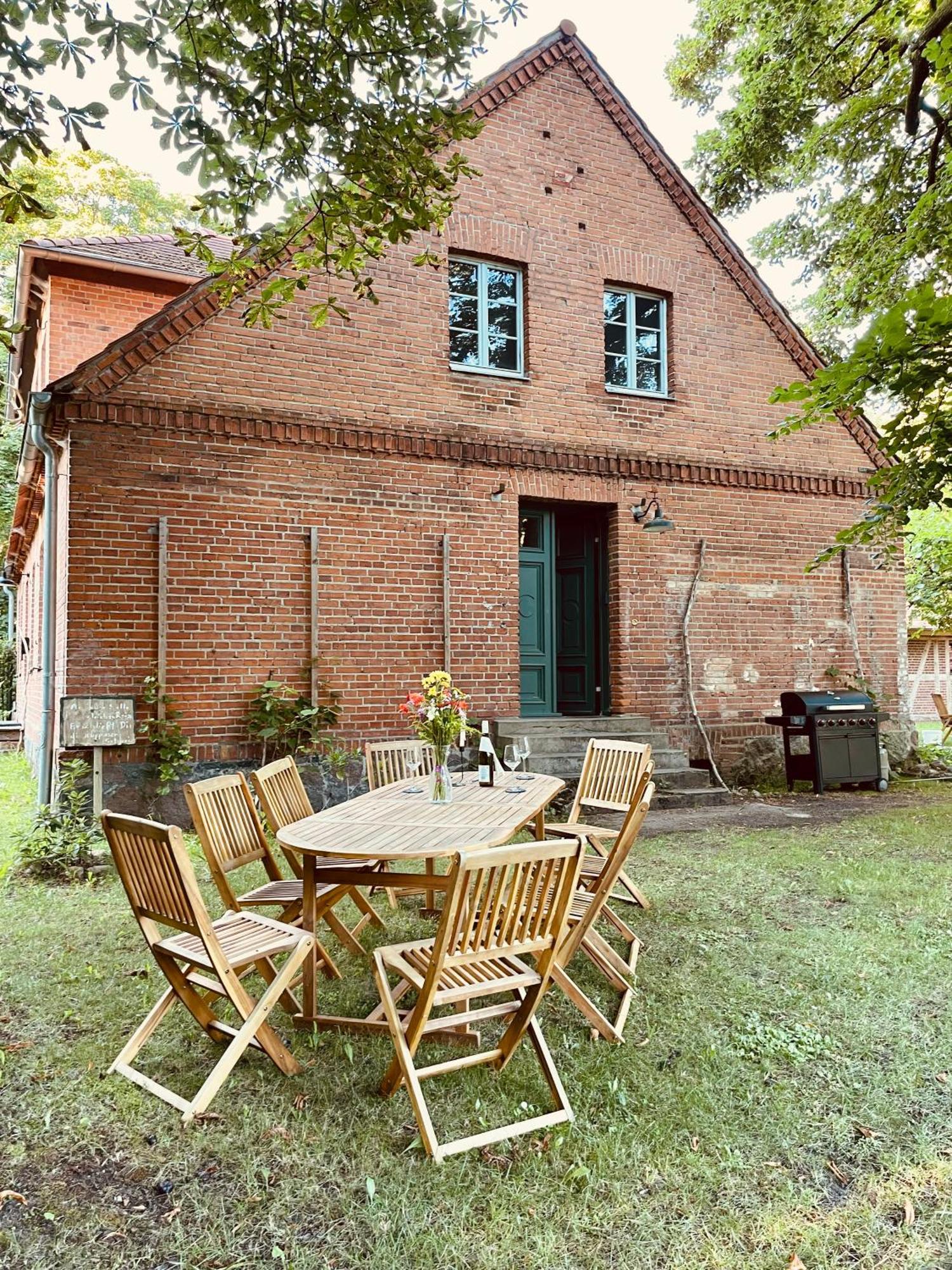 Wald- Und Seeidyll Im Historischen Forsthaus Neuruppin Ngoại thất bức ảnh