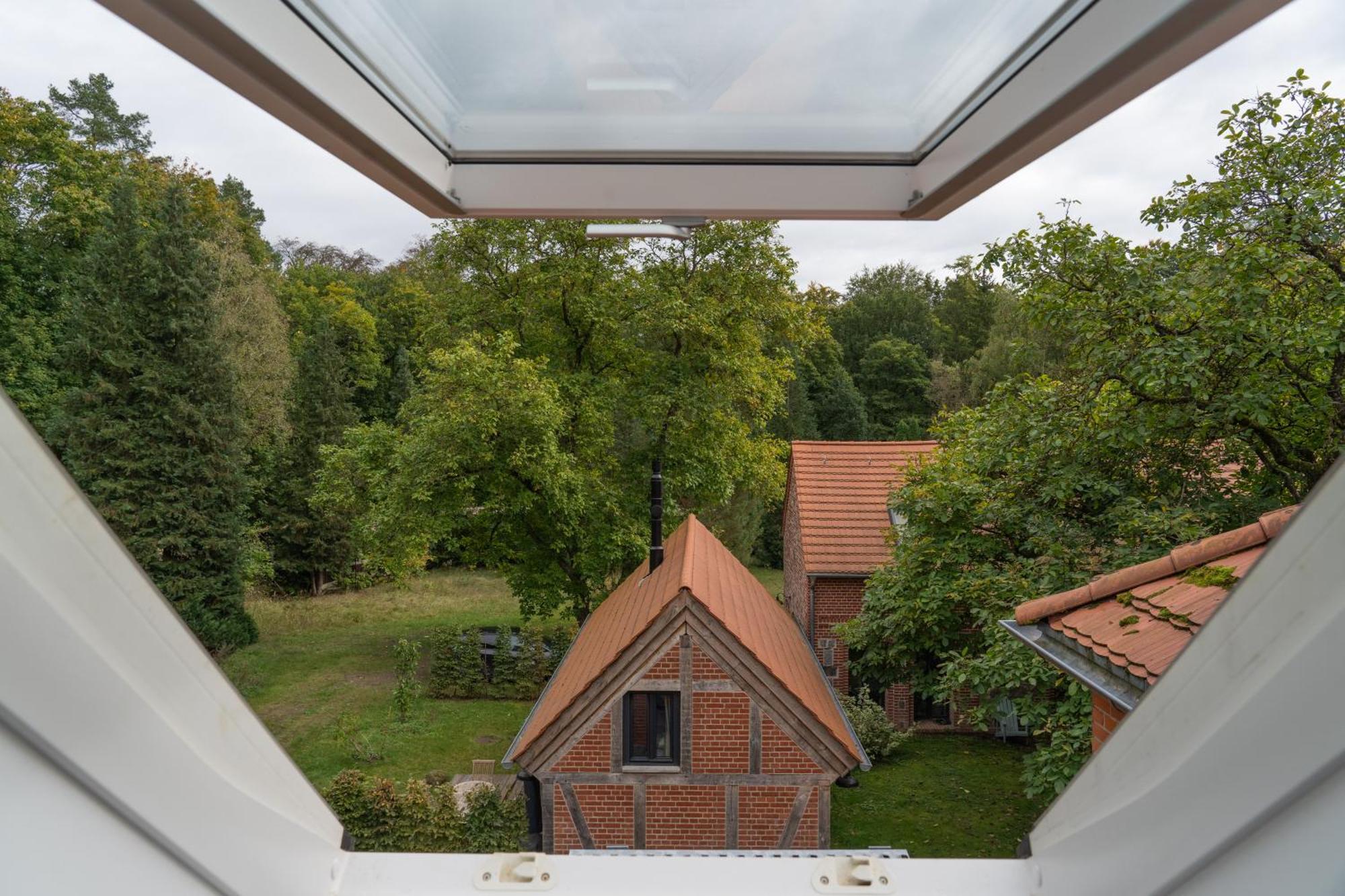 Wald- Und Seeidyll Im Historischen Forsthaus Neuruppin Ngoại thất bức ảnh