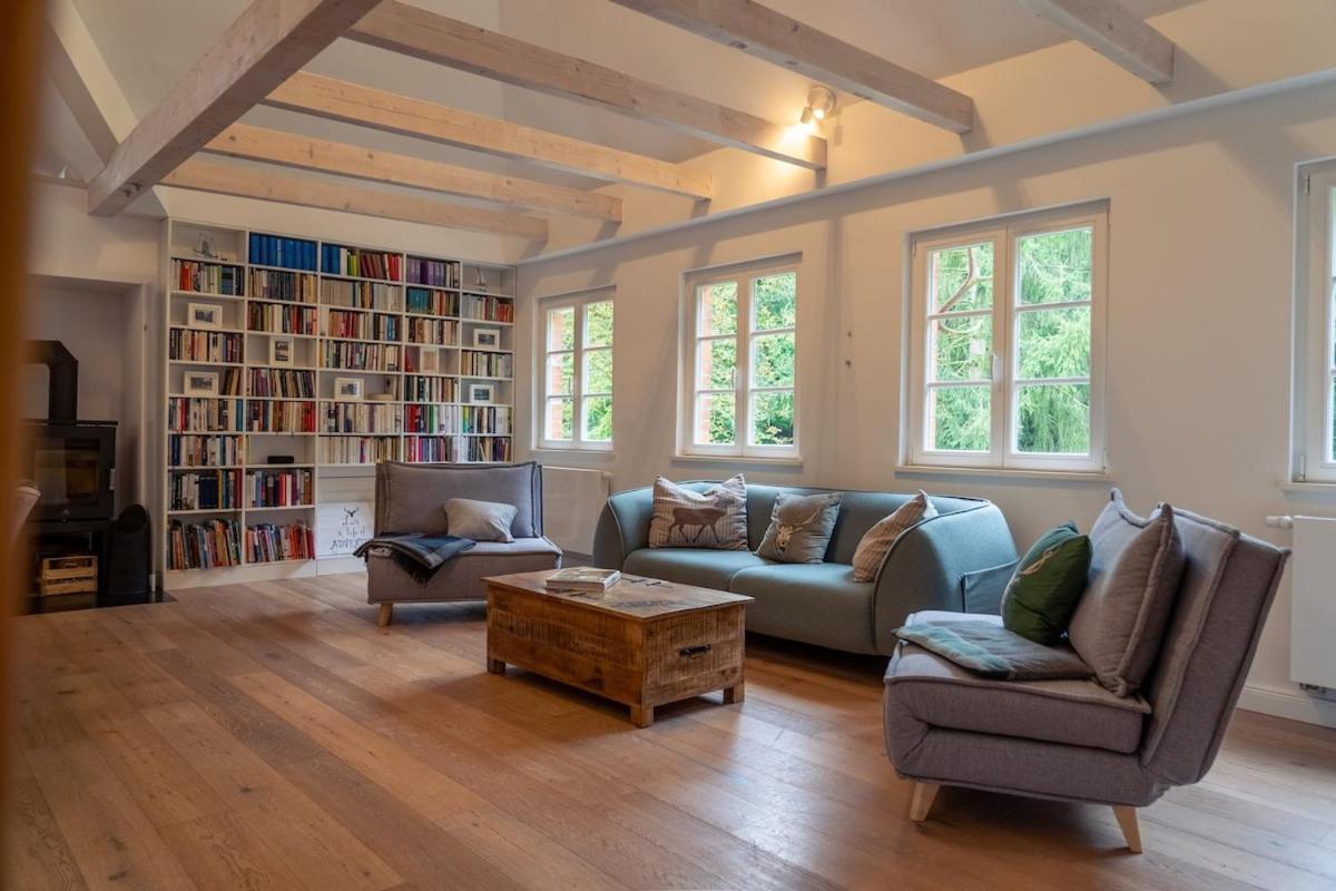 Wald- Und Seeidyll Im Historischen Forsthaus Neuruppin Ngoại thất bức ảnh
